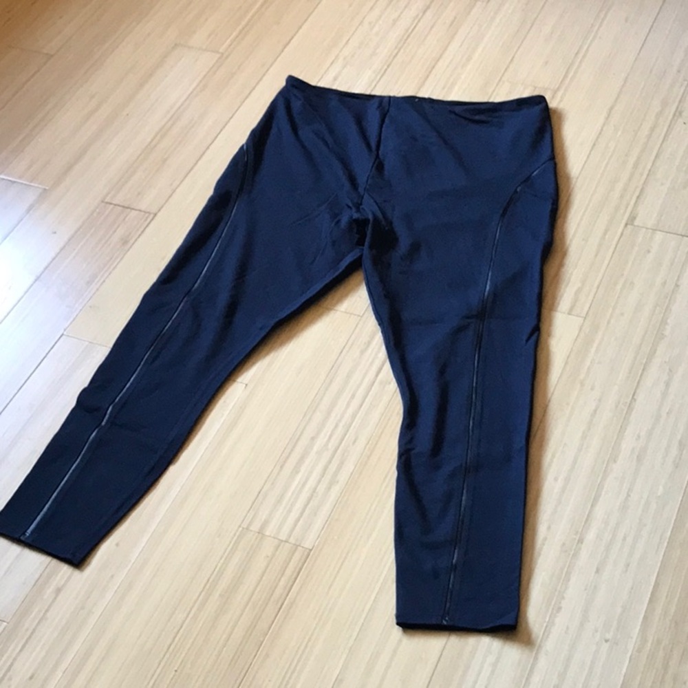 Molly + Isadora 2x yoga pants